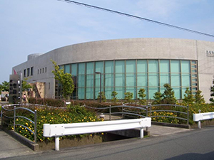 可新図書館